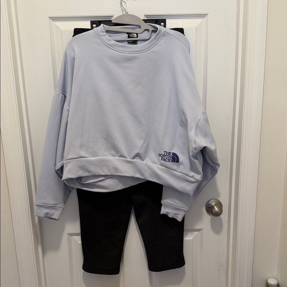 The North Face Light Purple Sweatshirt and Black Joggers Set